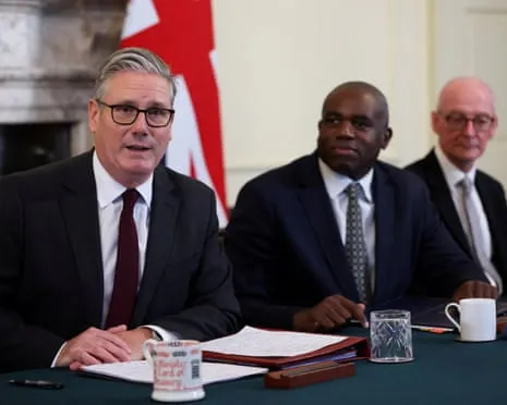 Keir Starmer Leads Government Meeting Amid Growing Pressure After Resignation of Top Aide