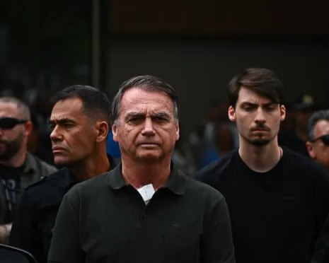 Bolsonaro Required to Remit Reparations for Racist Remarks